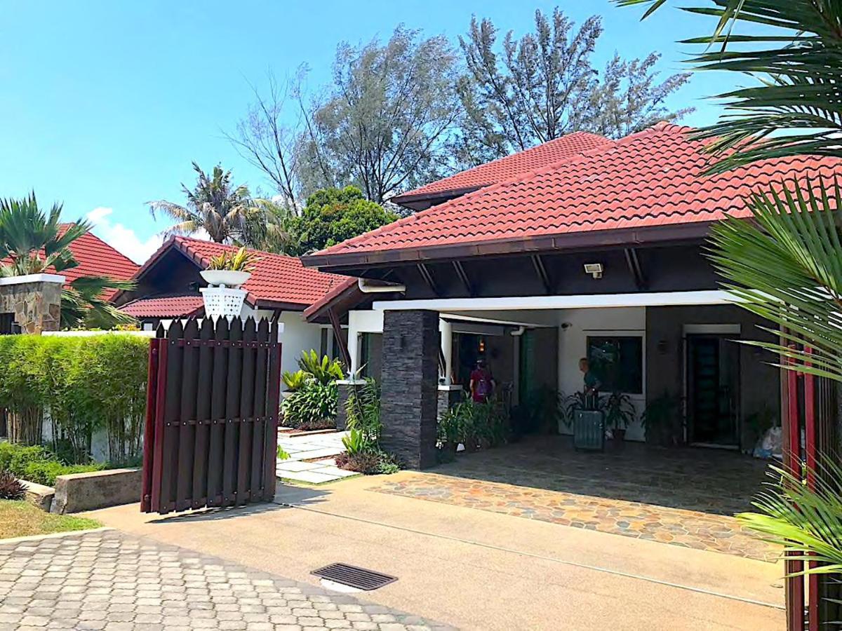 12Haven Stunning Seaside Luxury Villa Pd With Kids Pool Port Dickson Exterior photo